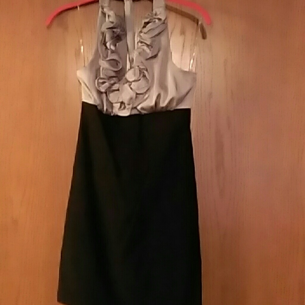 COPY - Fun and flirty dress